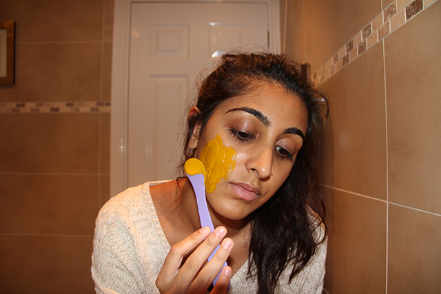 Homemade : Besan & Haldi Indian facemask – Nimi Notes